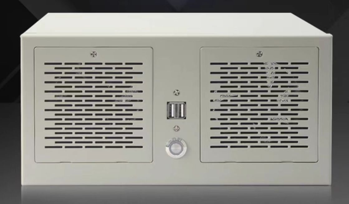 3U 小型産業用壁マウント タッチスクリーン コンピュータサポート 全身長 PCI-E スロット